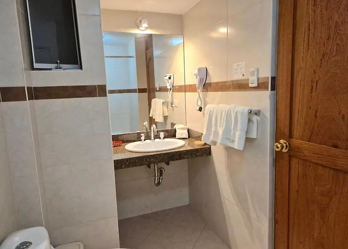 Florida Del Inca Hotel 3*