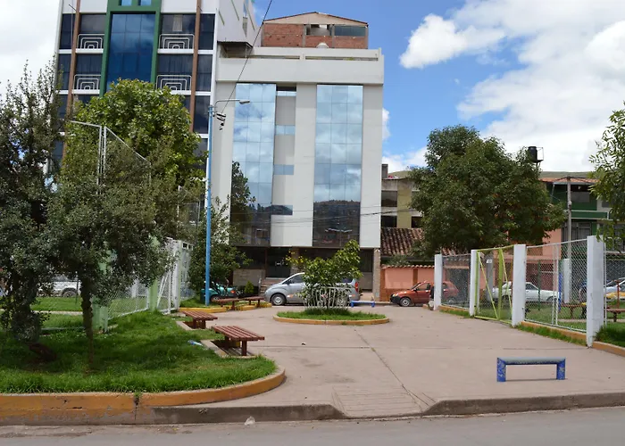 Hotel Florida Del Inca 3*